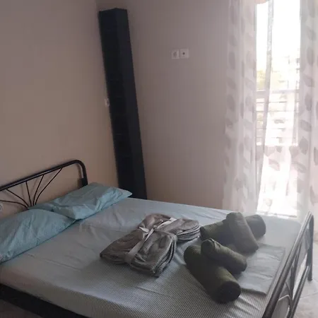 Anna's House *